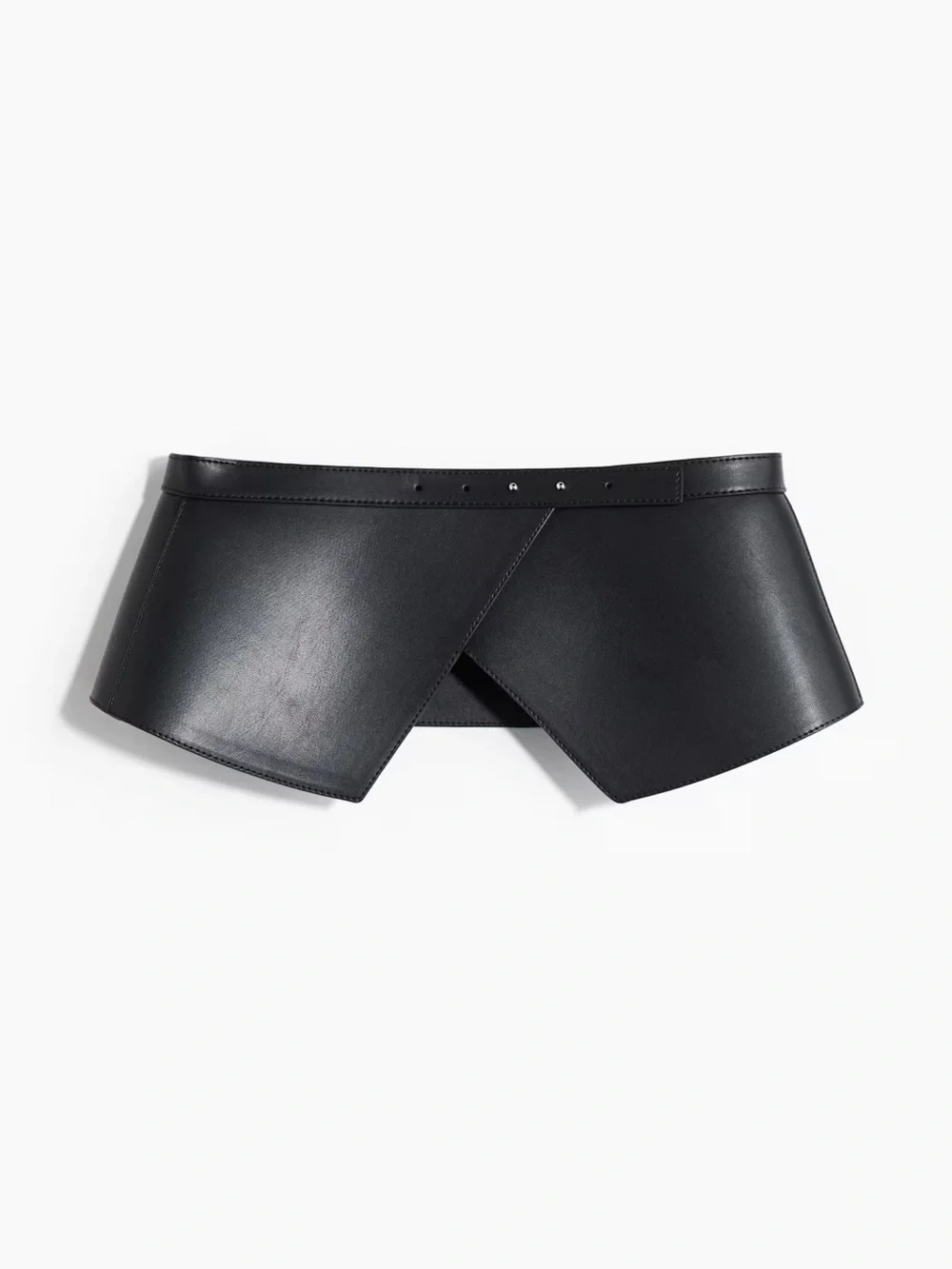 H&M reposhing this